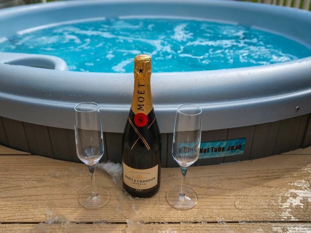 Tattershall Lakes Country Park - Holiday Accommodation 19574