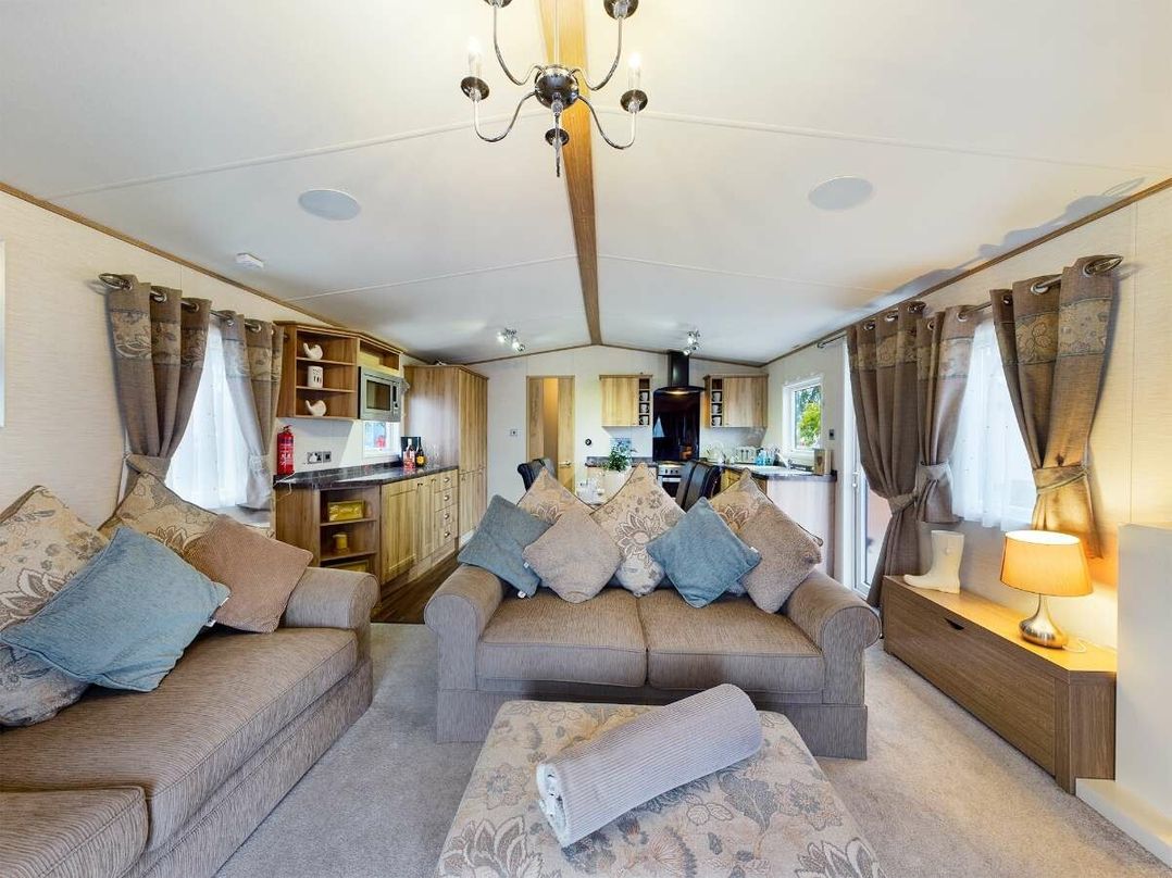 Tattershall Lakes Country Park - Holiday Accommodation 19578