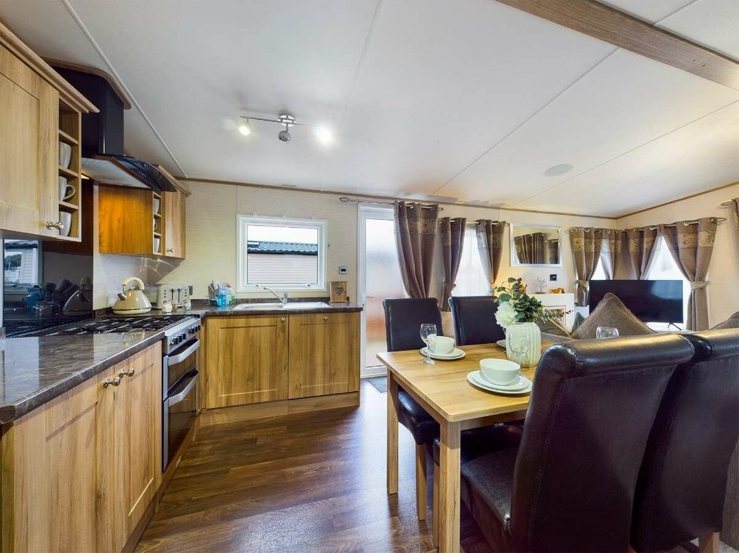 Tattershall Lakes Country Park - Holiday Accommodation 19578