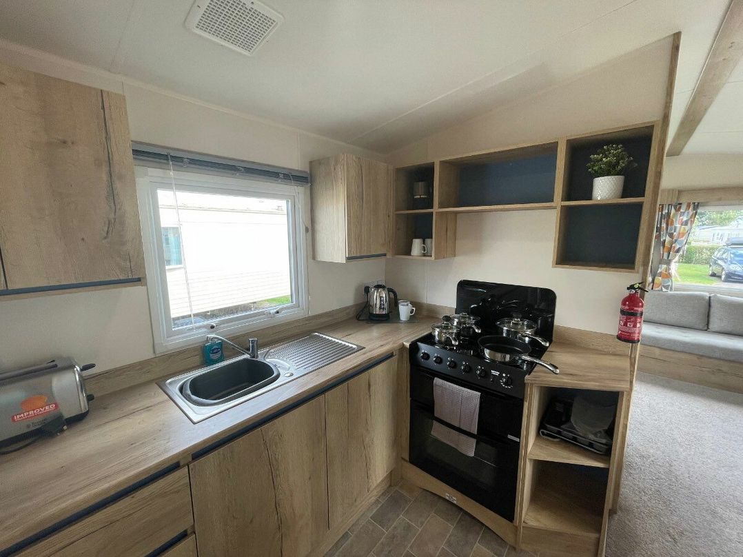 Golden Sands - Holiday Accommodation 19583