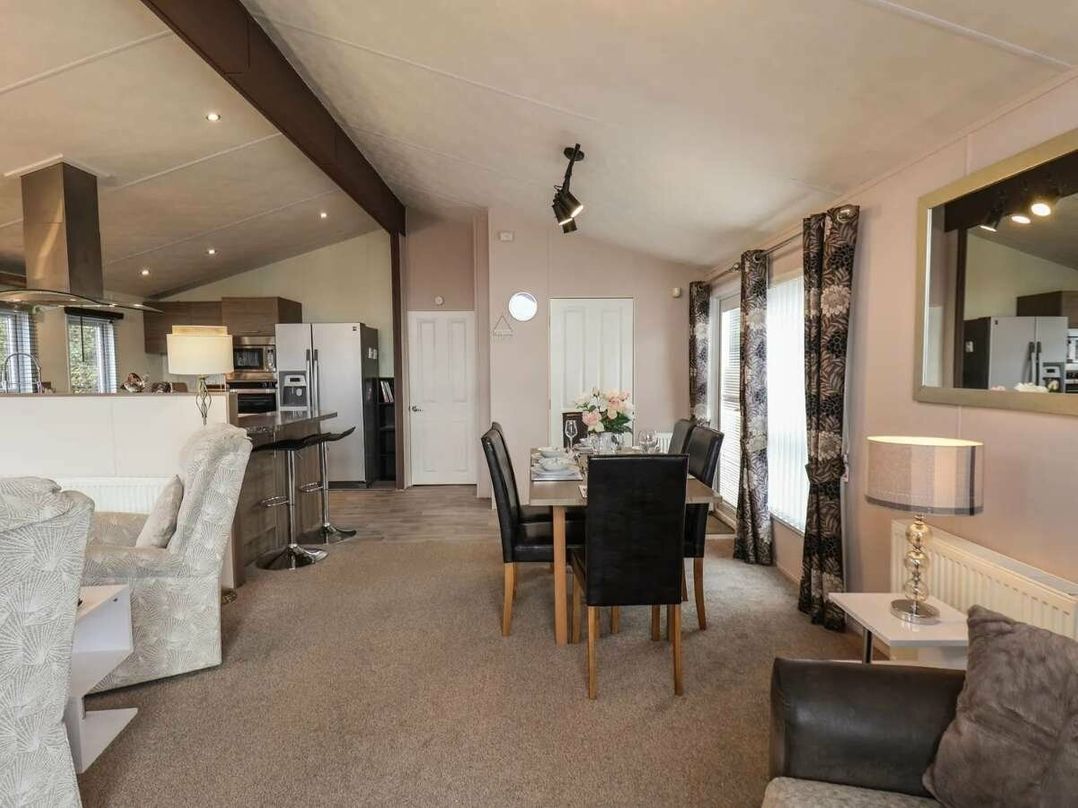 Cayton Bay Caravan Park - Holiday Accommodation 19634