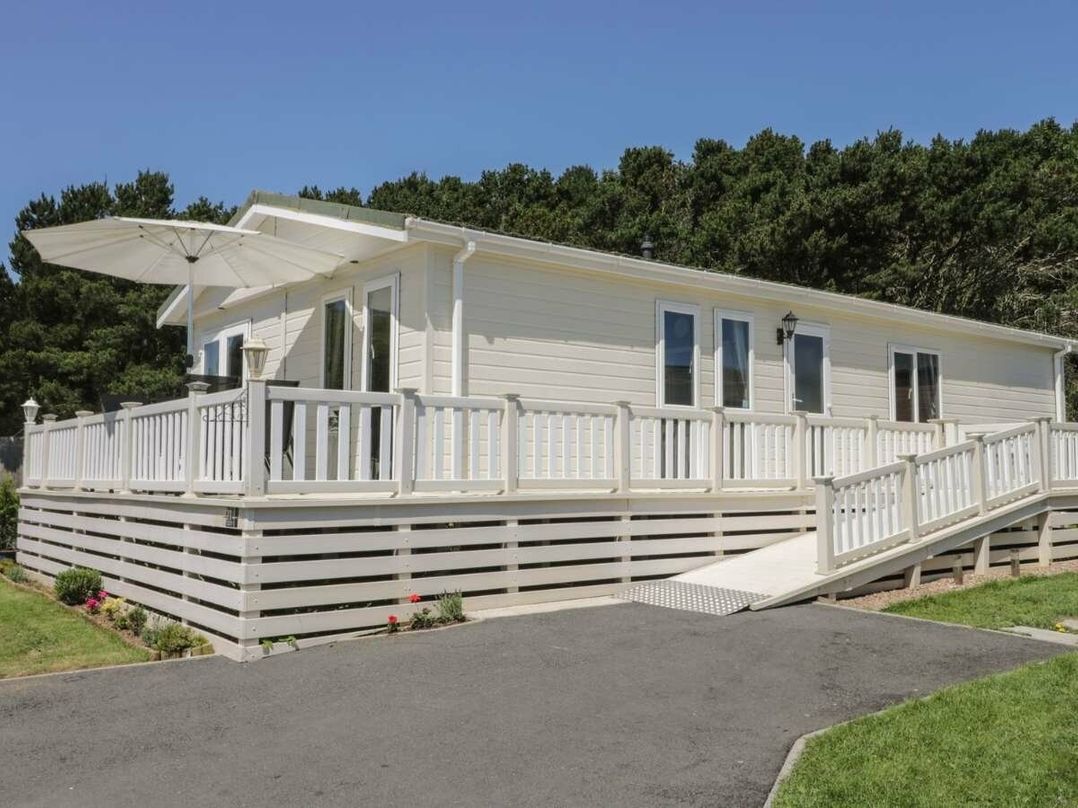 Cayton Bay Caravan Park - Holiday Accommodation 19644