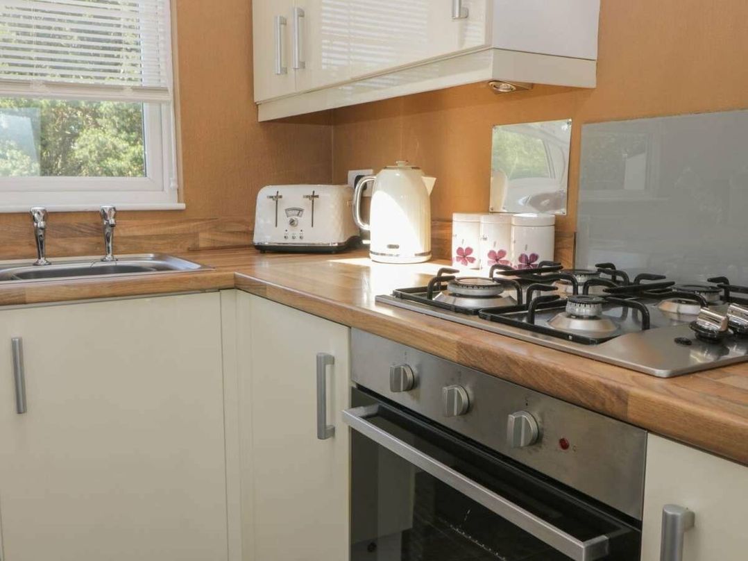 Cayton Bay Caravan Park - Holiday Accommodation 19644