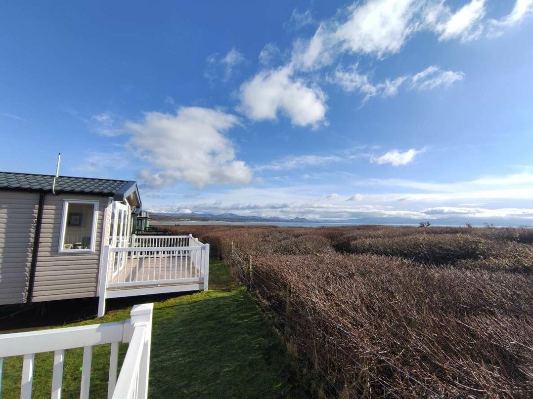 Hafan y Mor Haven - Holiday Accommodation 19649