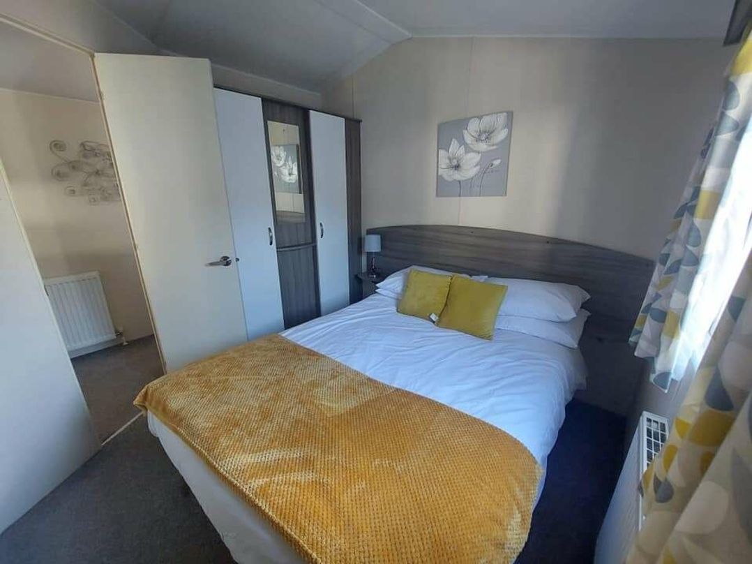 Oakdene Forest Park - Holiday Accommodation 19714