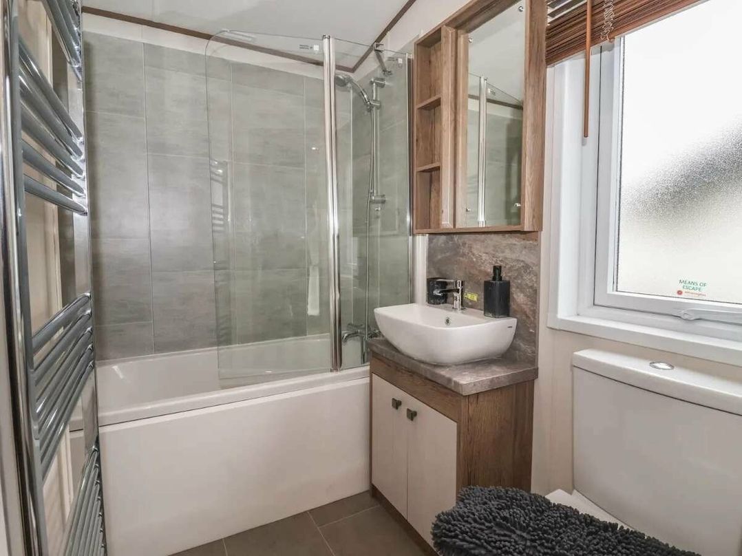 Cayton Bay Caravan Park - Holiday Accommodation 19719