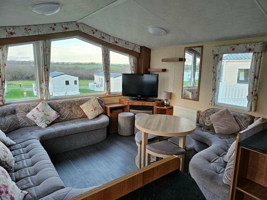 Meadow Lakes Holiday Park - Holiday Accommodation 19753