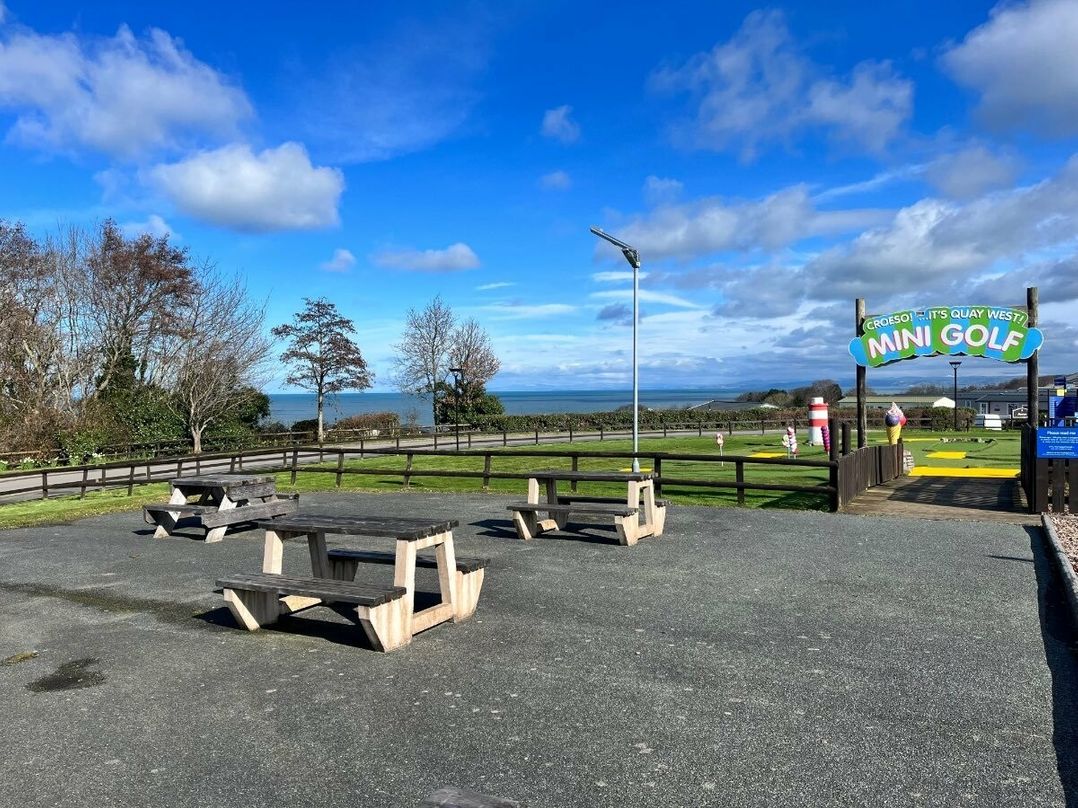 Quay West Holiday Park - Holiday Accommodation 19835