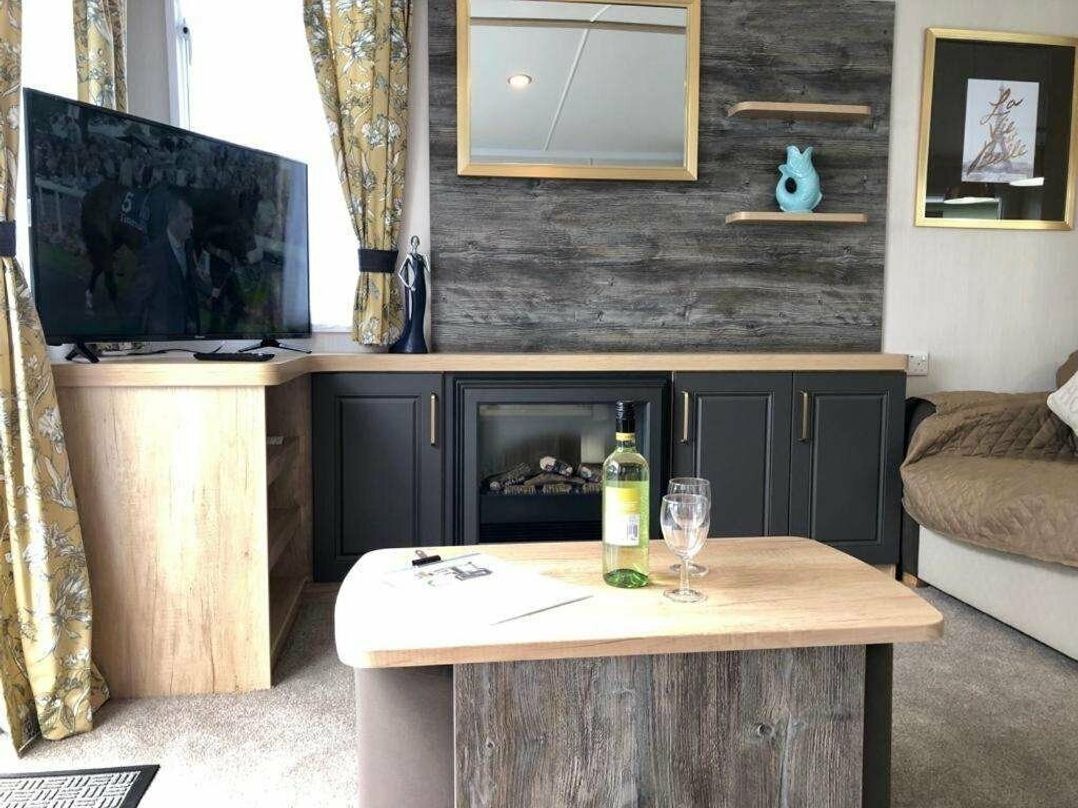 Newquay Holiday Park - Holiday Accommodation 19871