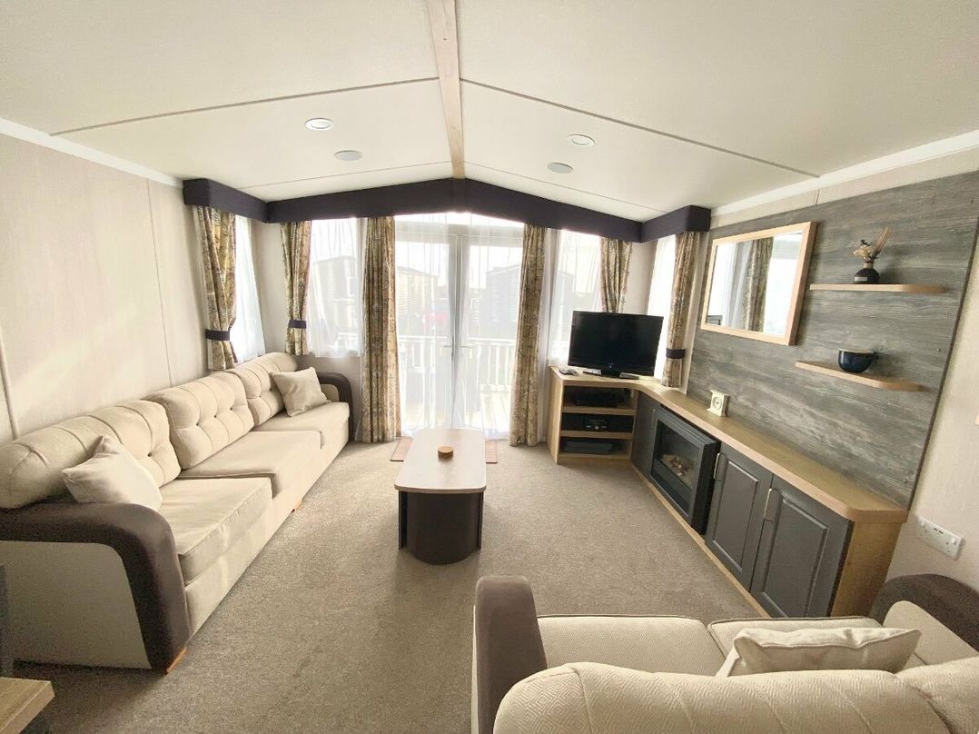 Hopton Holiday Village - Holiday Accommodation 19930