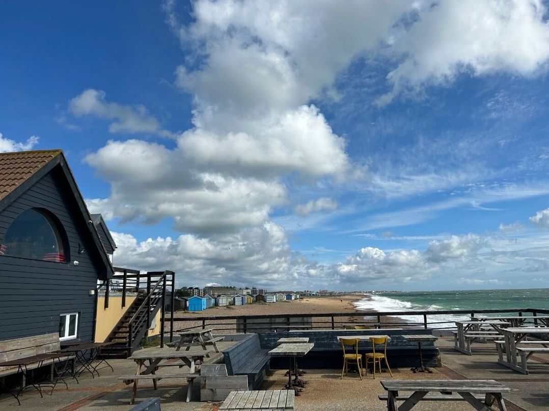 Hayling Island Holiday Park - Meadow Bay Villages - Holiday Accommodation 19936