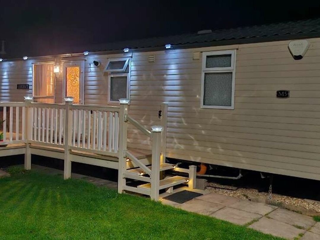 Waterside Leisure Park - Holiday Accommodation 19937