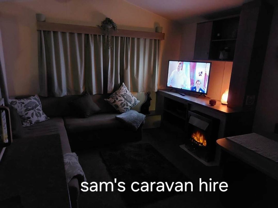 Golden Gate Holiday Centre - Holiday Accommodation 20020