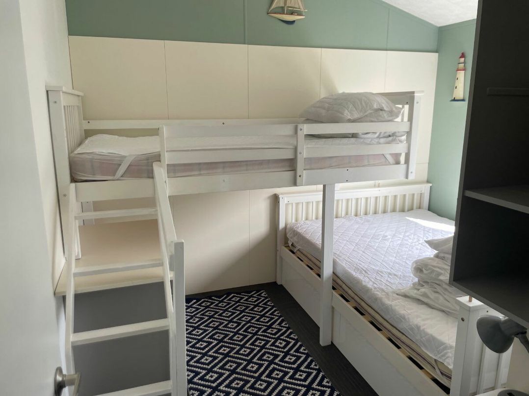 Greenacres Holiday Park - Holiday Accommodation 2006