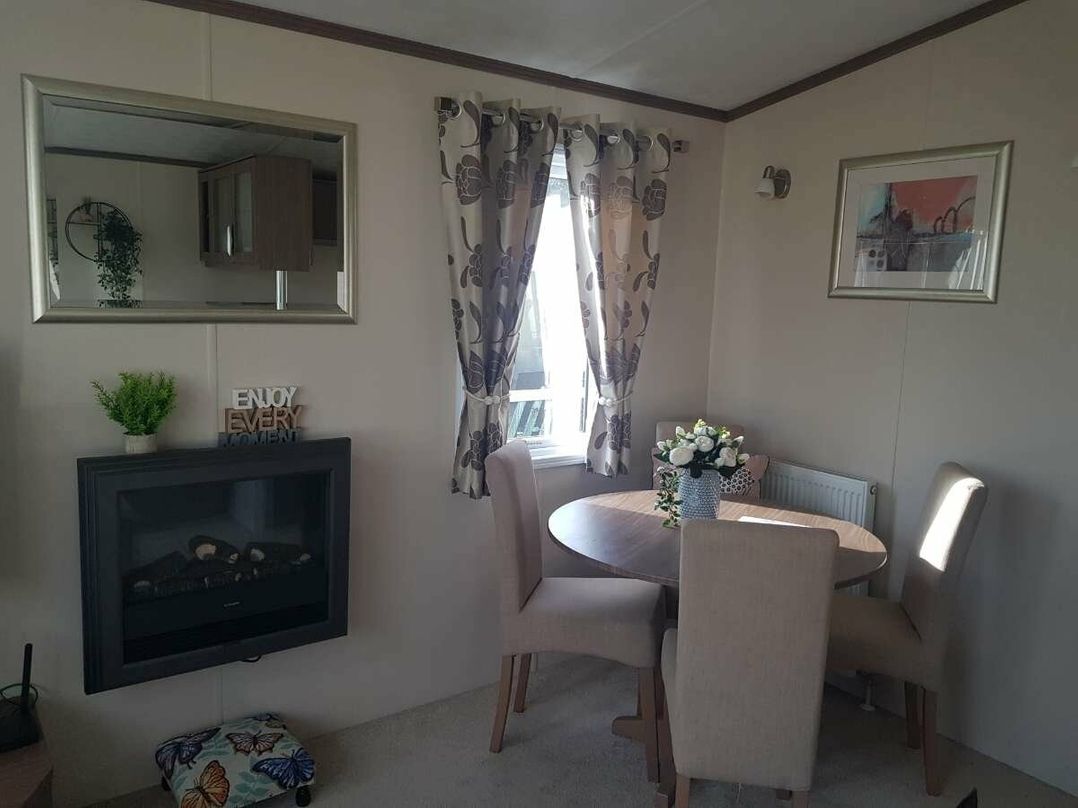 Seaview Caravan Park - Holiday Accommodation 20065