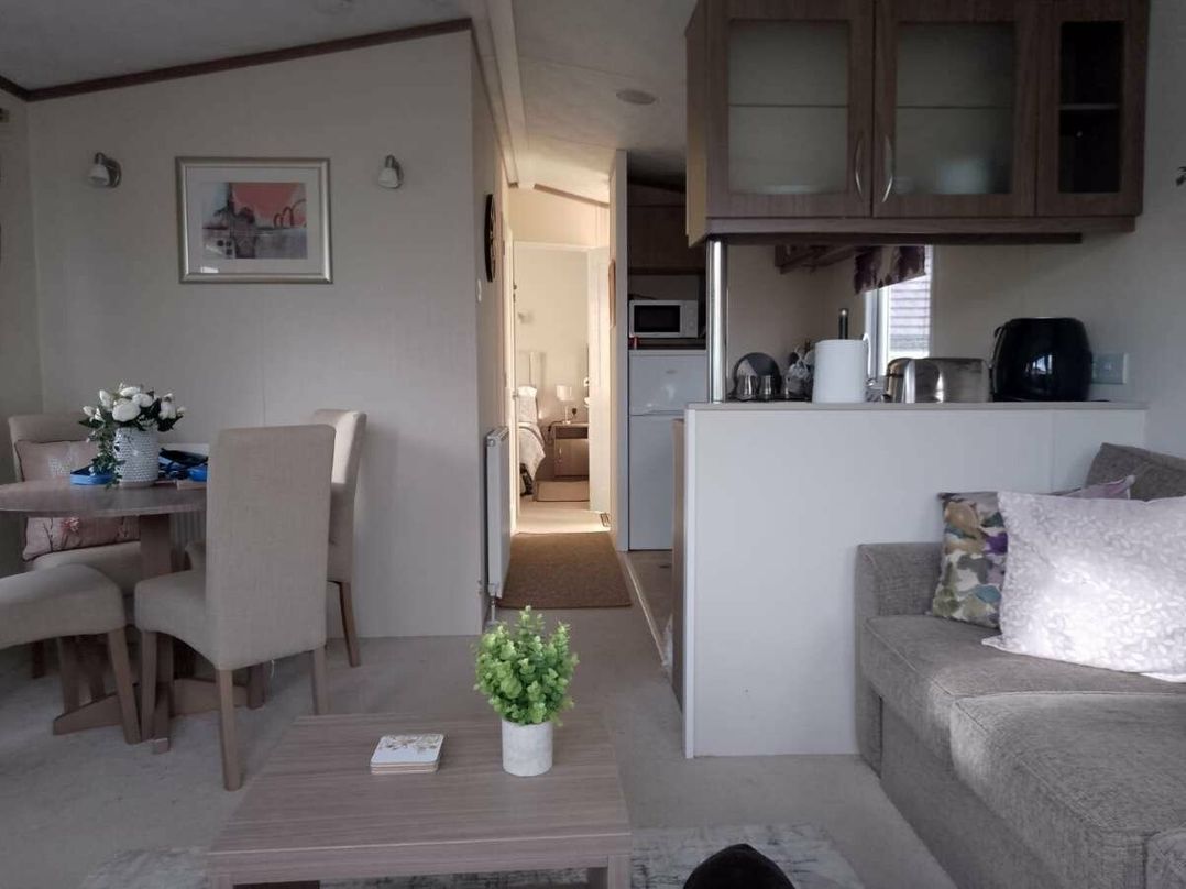 Seaview Caravan Park - Holiday Accommodation 20065