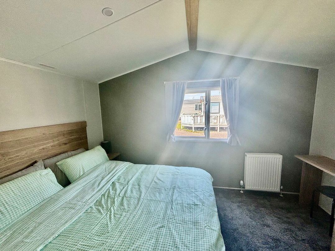 Trecco Bay - Holiday Accommodation 20083