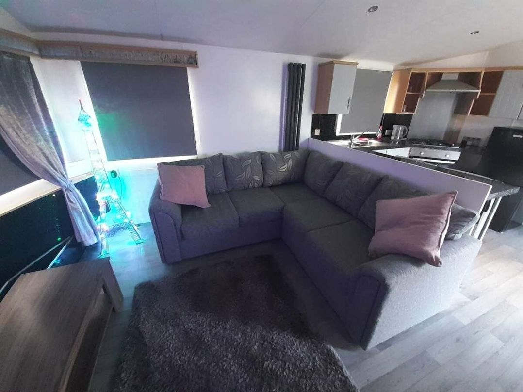 Happy Days Caravan Park - Holiday Accommodation 20091