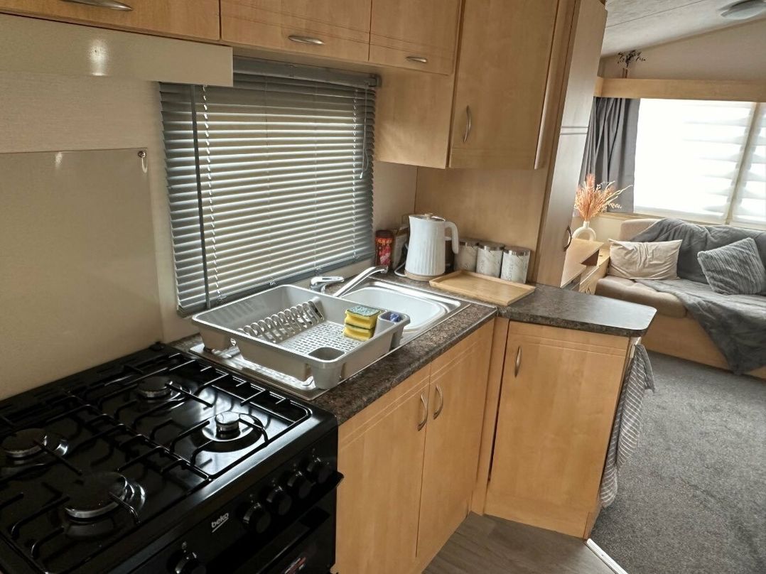 Lyons Robin Hood - Holiday Accommodation 20093