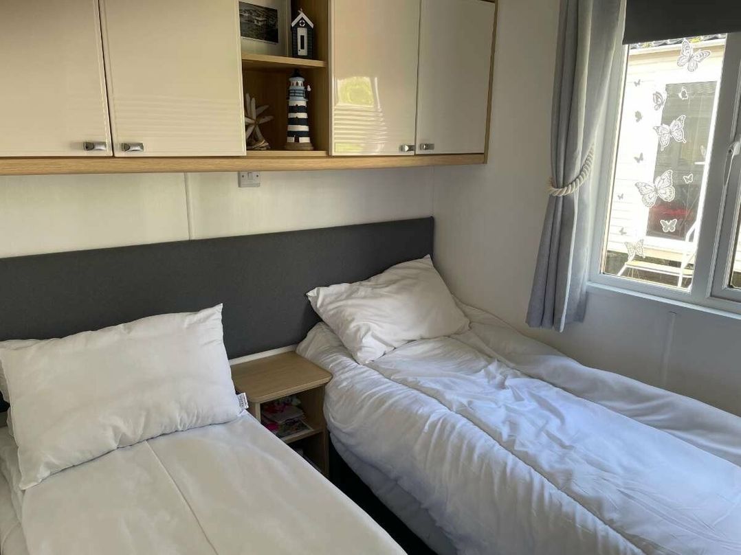 Rockley Park - Holiday Accommodation 20106