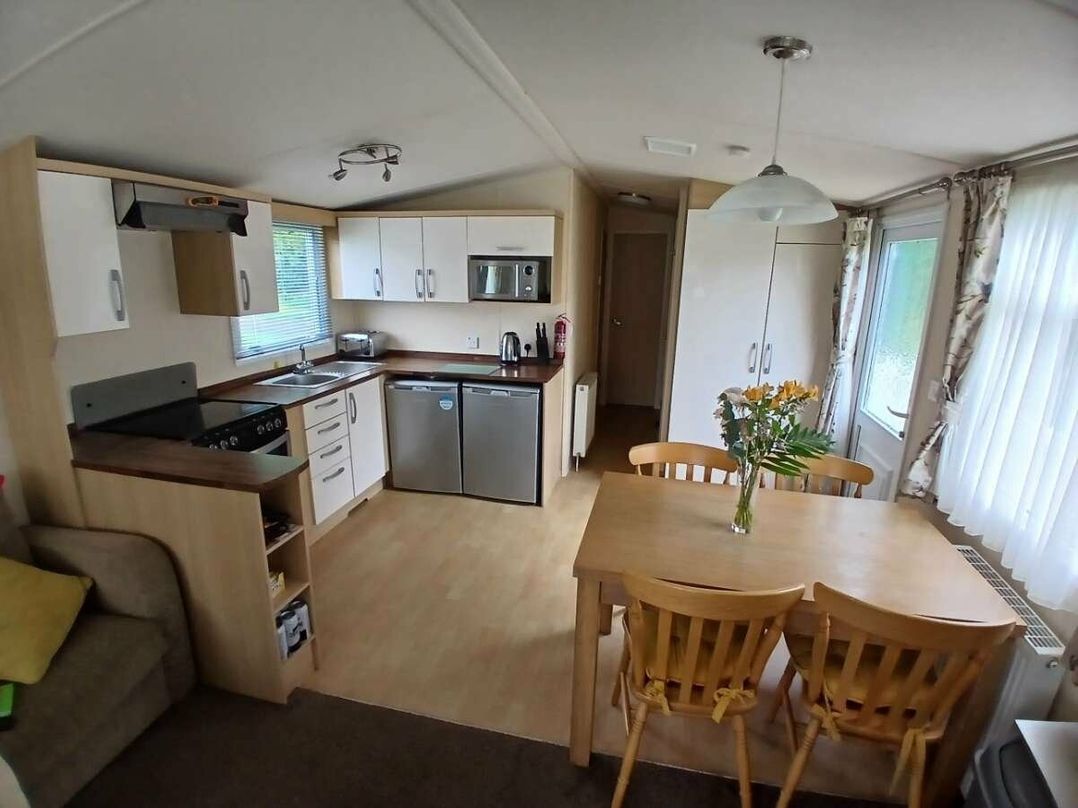 Hoburne Cotswolds - Holiday Accommodation 20158
