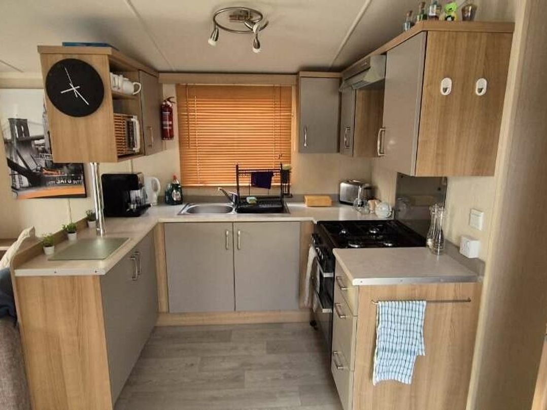 Combe Haven Holiday Park - Holiday Accommodation 20162