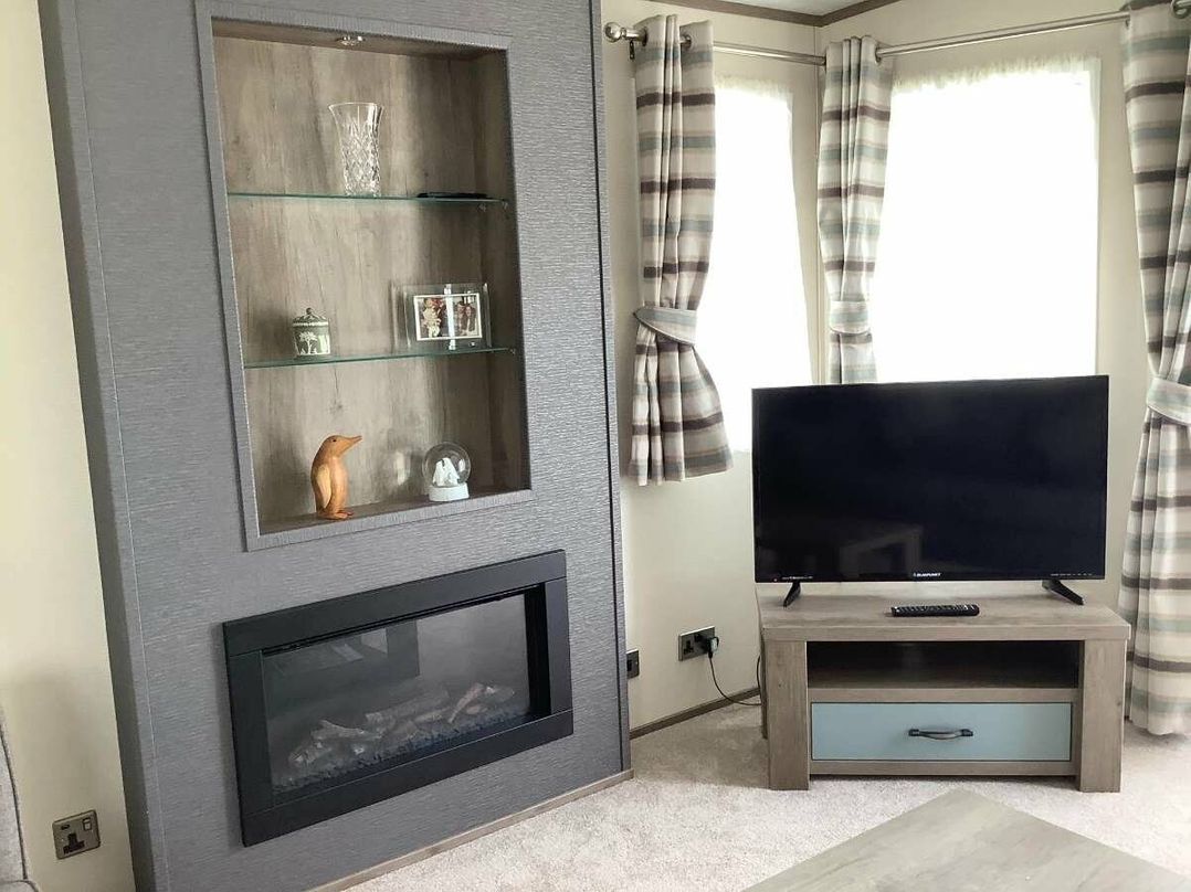 Hoburne Devon Bay - Holiday Accommodation 20176