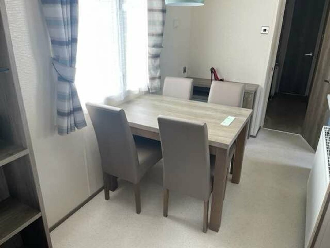 Hoburne Devon Bay - Holiday Accommodation 20176