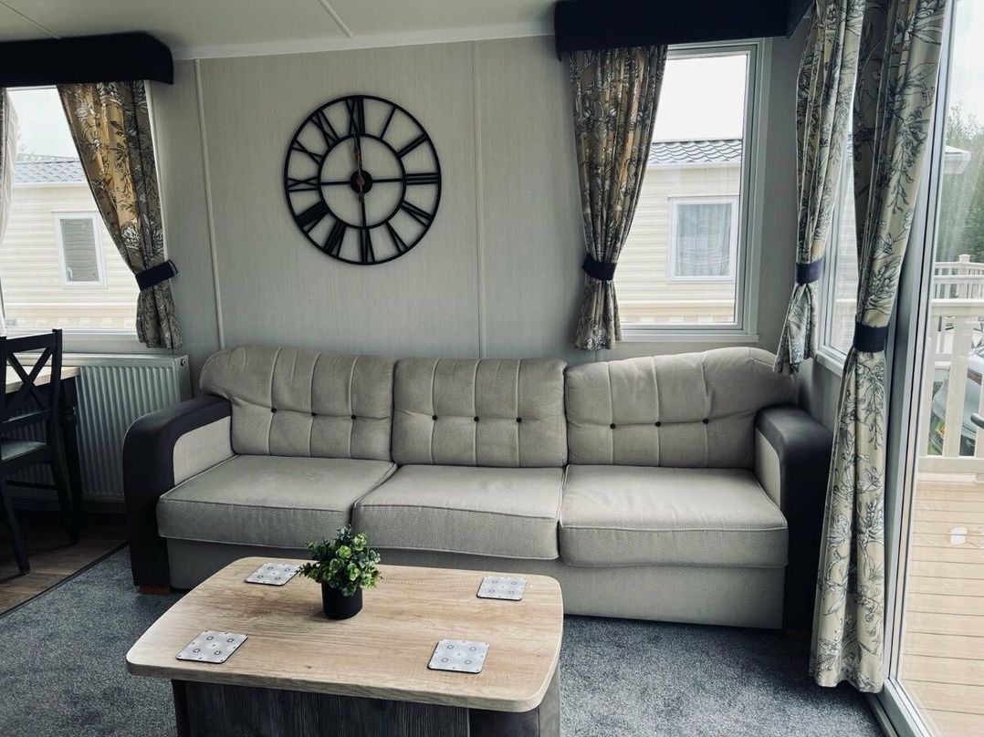 Blue Dolphin Holiday Park - Holiday Accommodation 20187