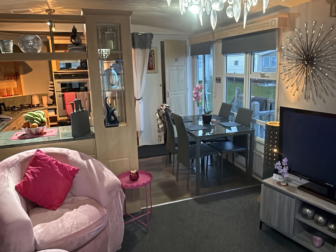 Red Lion Holiday Park - Holiday Accommodation 20228