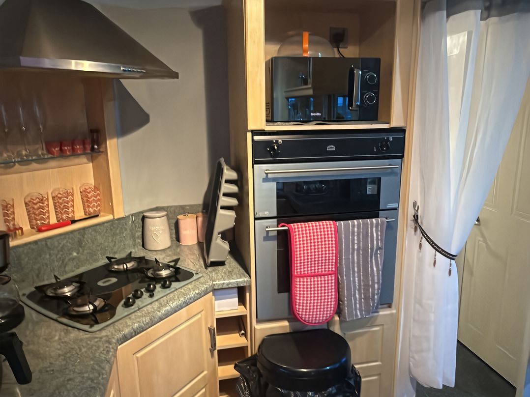 Red Lion Holiday Park - Holiday Accommodation 20228