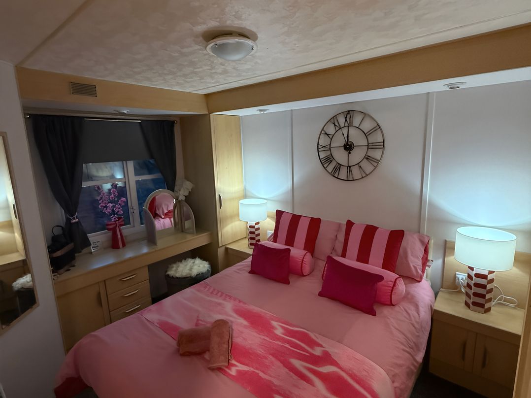 Red Lion Holiday Park - Holiday Accommodation 20228