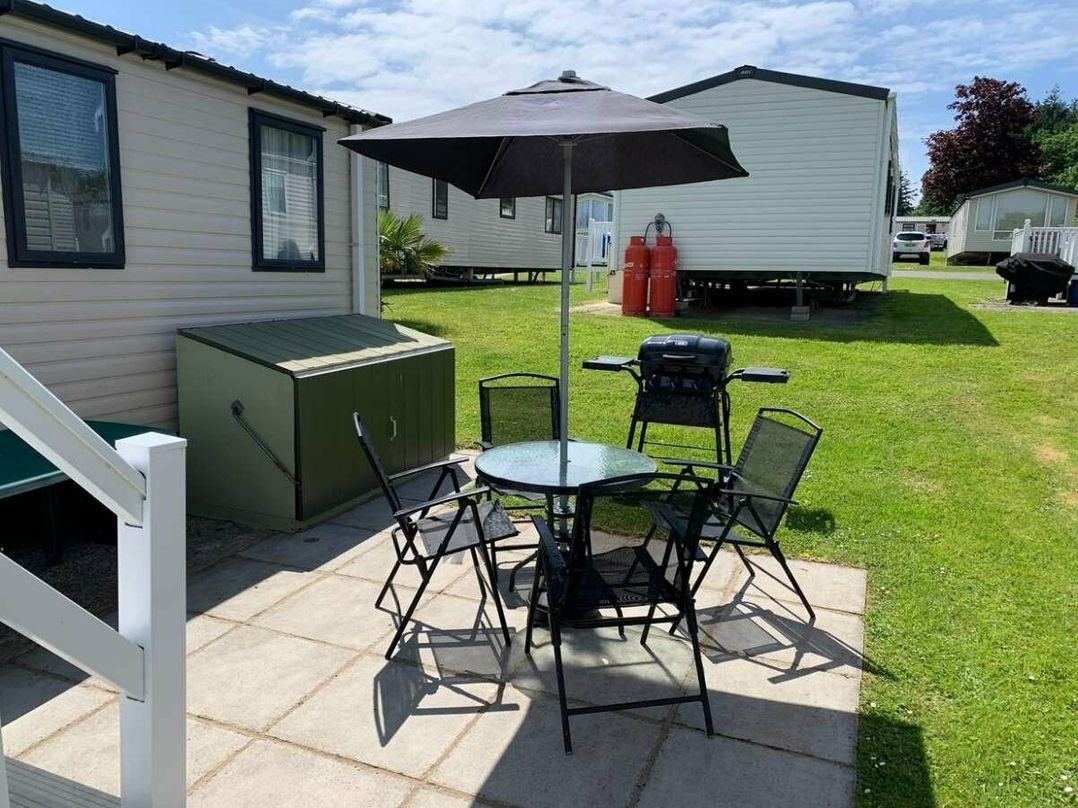 Manorbier Country Park - Holiday Accommodation 20247