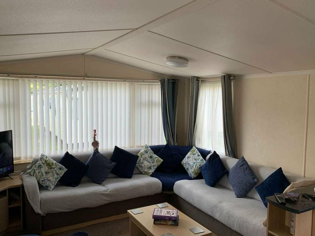 Manorbier Country Park - Holiday Accommodation 20247