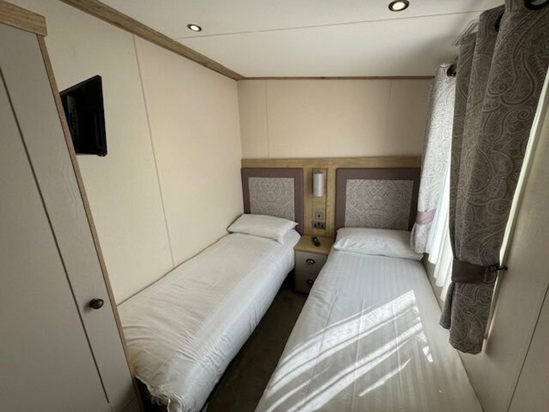 Ocean Edge Leisure Park - Holiday Accommodation 20303