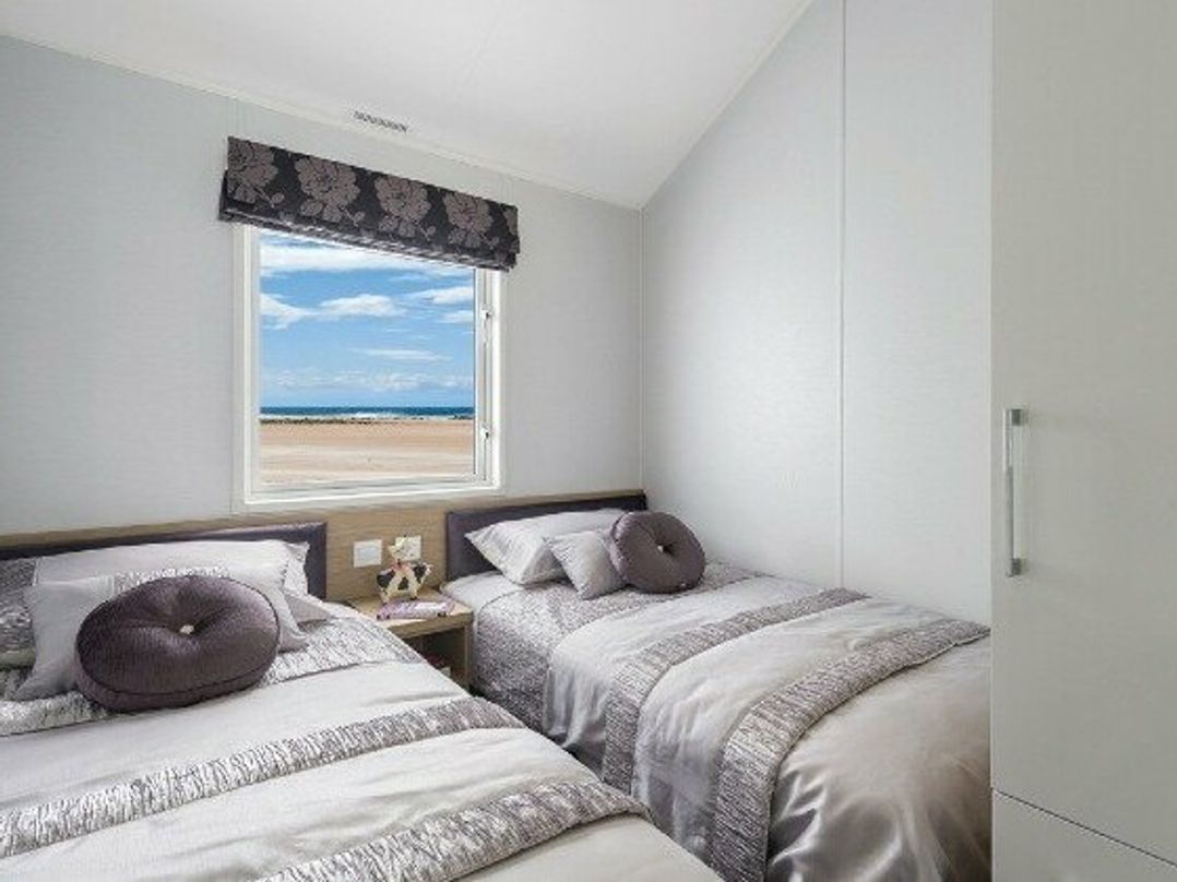 Swanage Bay View - Holiday Accommodation 2031