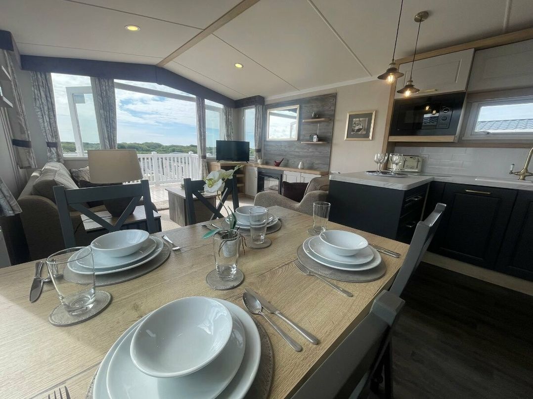 Pendine Sands - Holiday Accommodation 20319