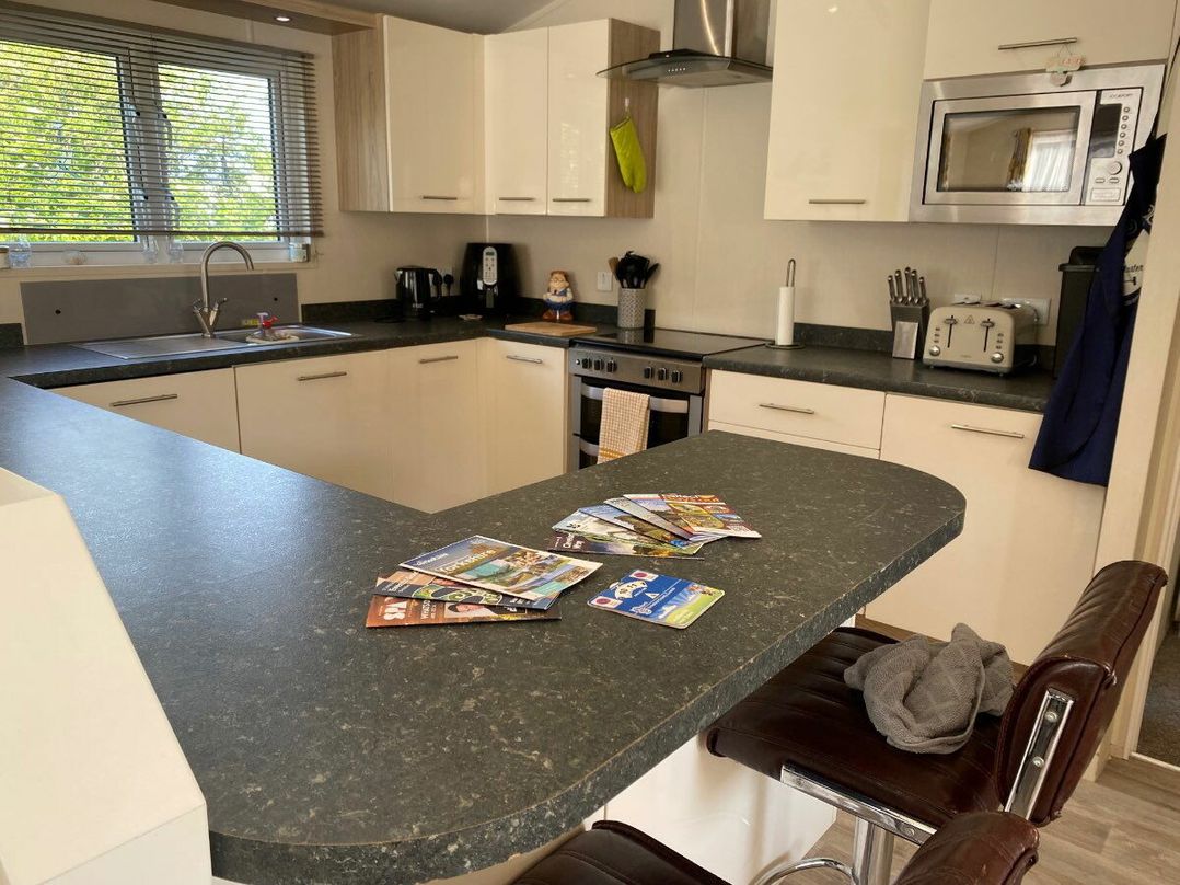 Cayton Bay Caravan Park - Holiday Accommodation 20341