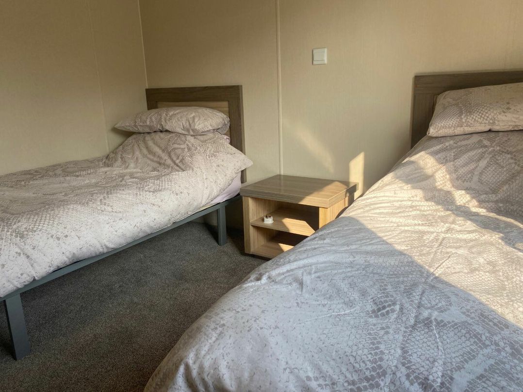 Cayton Bay Caravan Park - Holiday Accommodation 20341