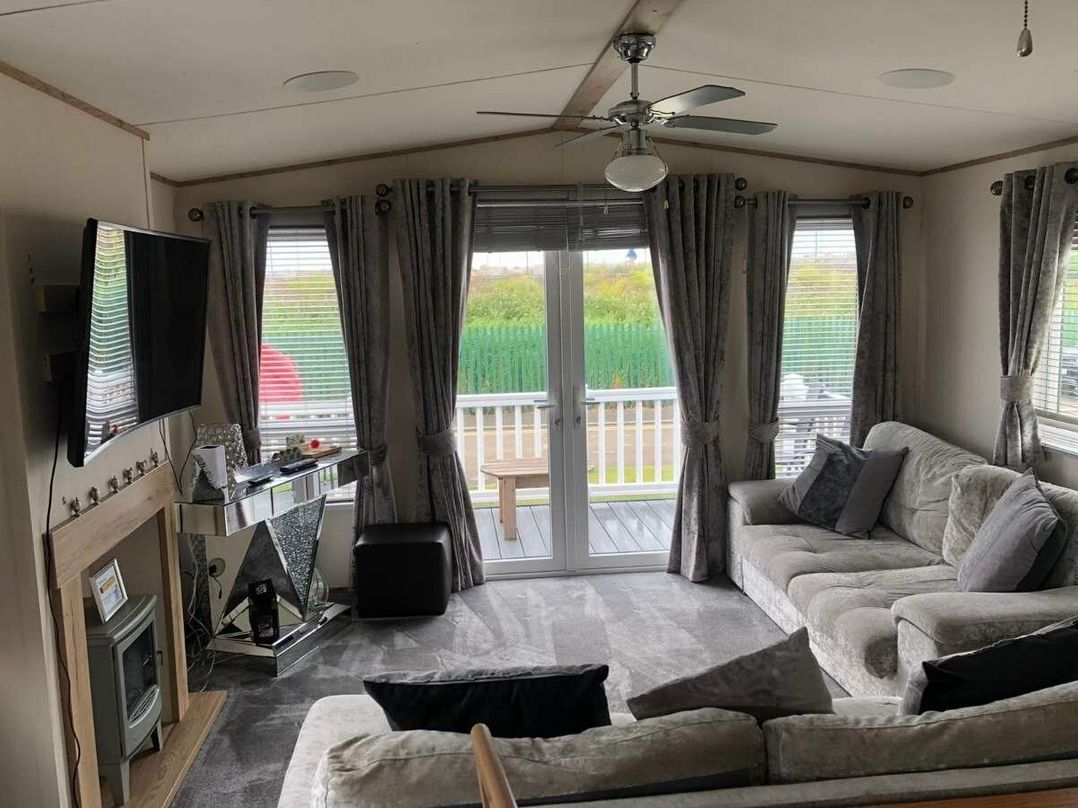 Whitehouse Leisure Park - Holiday Accommodation 20382