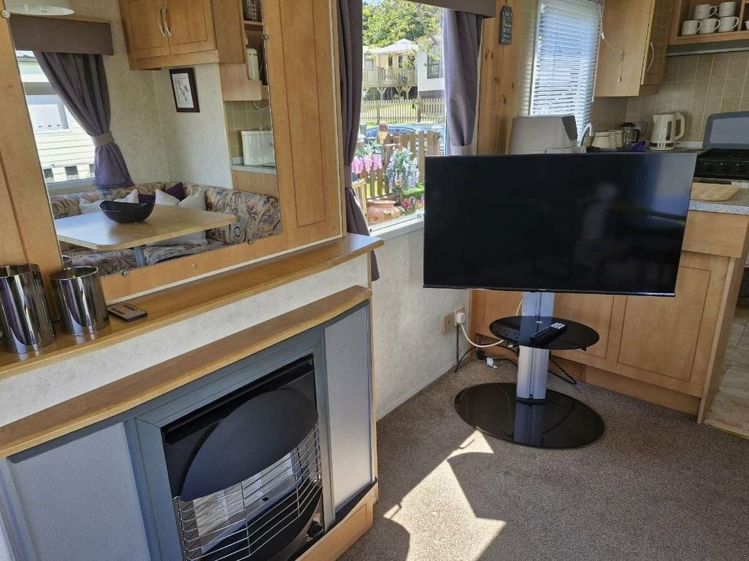 Saron Leisure Caravan Park - Holiday Accommodation 20457