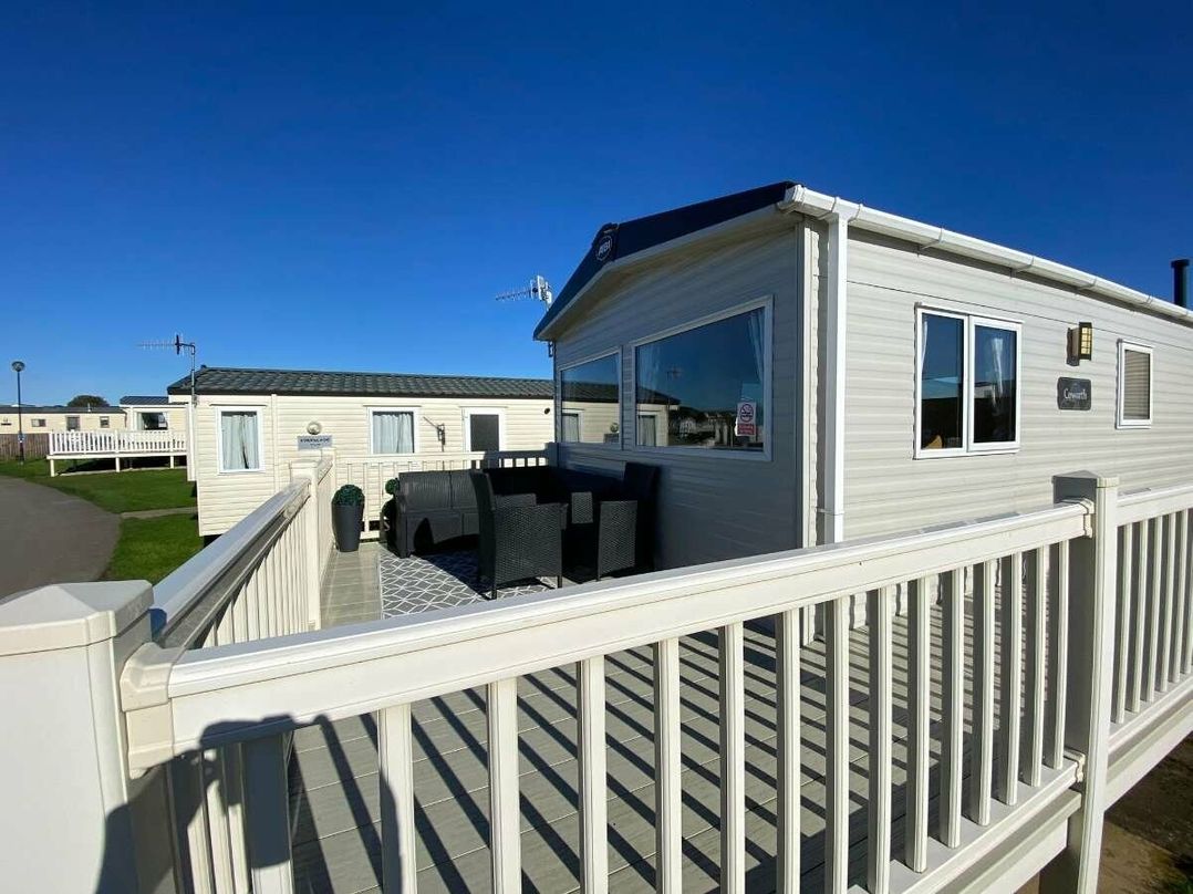 Blue Dolphin Holiday Park - Holiday Accommodation 20459