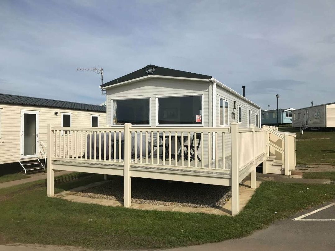 Blue Dolphin Holiday Park - Holiday Accommodation 20459