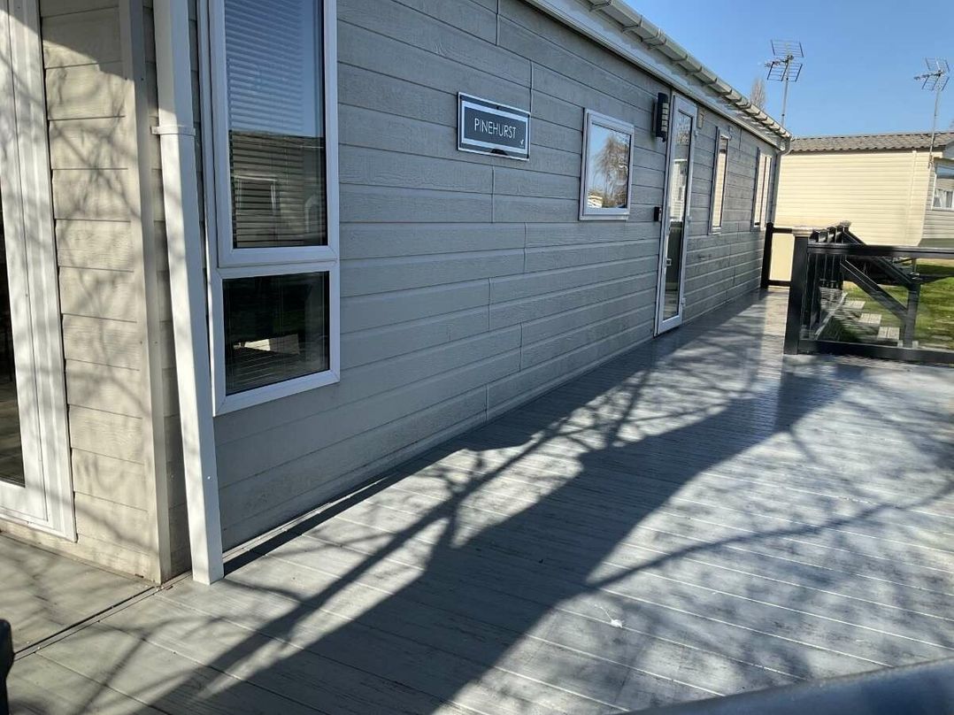 Weeley Bridge Holiday Park - Holiday Accommodation 20473