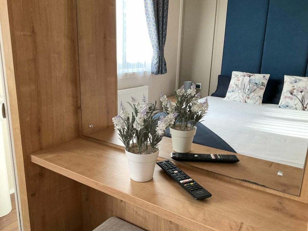 Weeley Bridge Holiday Park - Holiday Accommodation 20473