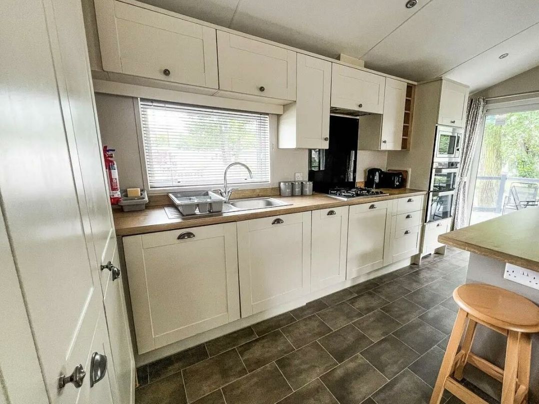 Weeley Bridge Holiday Park - Holiday Accommodation 20473