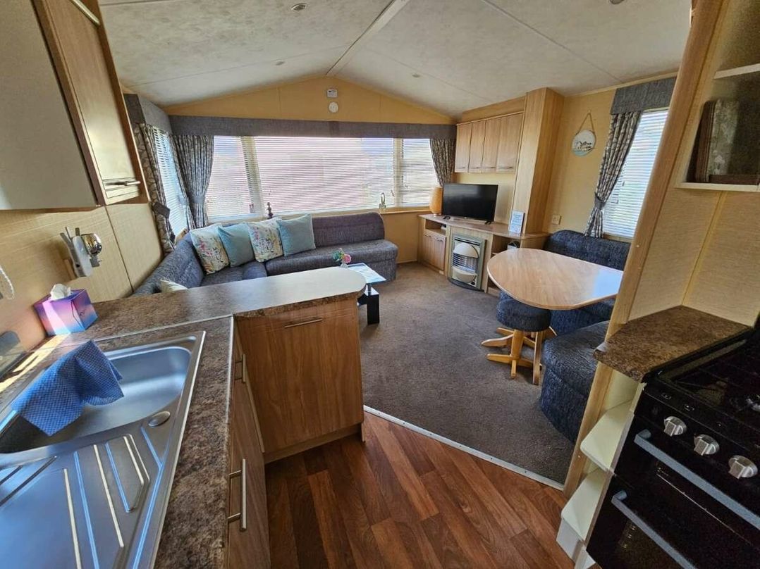 Lyons Robin Hood - Holiday Accommodation 20498