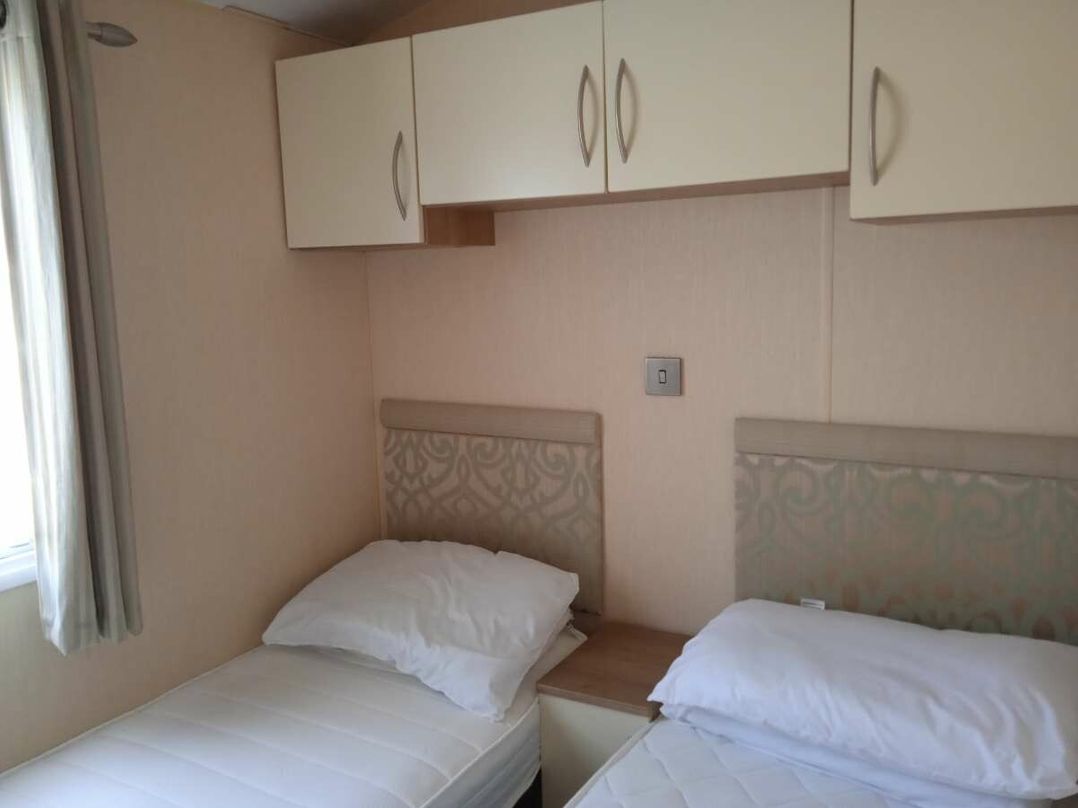 Waterside, Paignton - Holiday Accommodation 20522