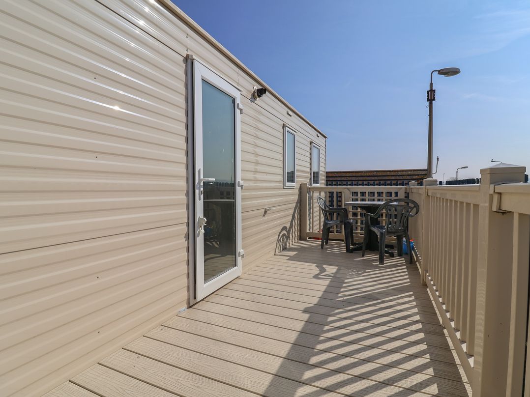 Golden Sands Kinmel Bay - 20528
