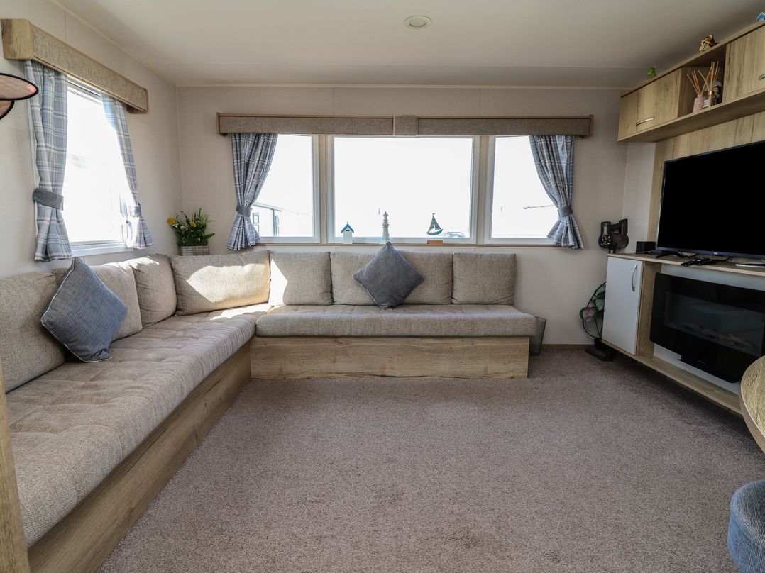 Golden Sands Kinmel Bay - 20528